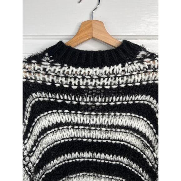 Topshop Black White Striped Crew Neck Fuzzy Chunky Knit Sweater Sz S Oversized - Picture 6 of 9